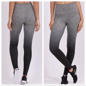 Beyond Yoga Grey & Black Ombre High Rise Leggings Size Medium